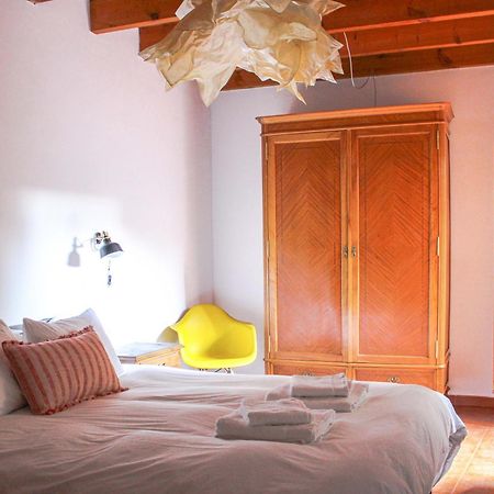 El 8 De Serranos - Bajo - Casa Con Garaje León Exterior foto