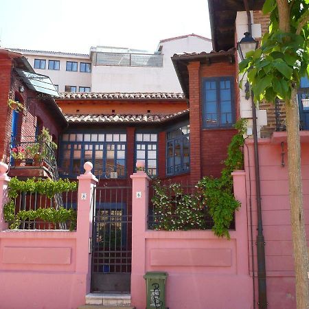 El 8 De Serranos - Bajo - Casa Con Garaje León Exterior foto